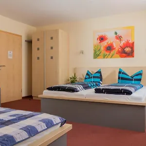 2* Hotel Papillon